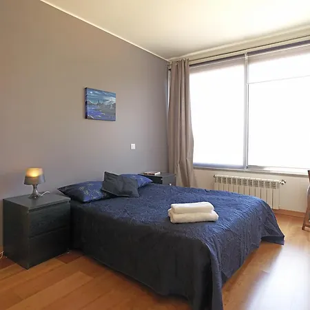 Apartman Feels Like - Expo Flat Near Marina Lisboa